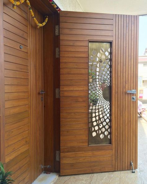 Amazing Wooden Door Designs CNC Router Machine - Engineering Discoveries �बेडरूम डिजाइन, House Main Door, Flush Door Design, Modern Wooden Doors, House Main Door Design, Main Entrance Door Design, Beautiful Front Doors, Front Door Design Wood, Wooden Front Door Design