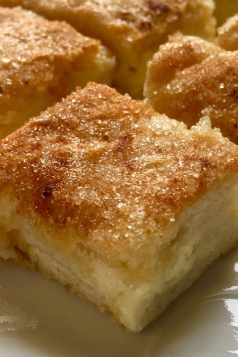 Cream Cheese Squares, Cream Cheese Bars Recipe, Cheese Squares, Cream Cheese Bars, Cream Cheese Desserts, Cheese Bar, Square Recipes, Easy Cream, Cheese Dessert