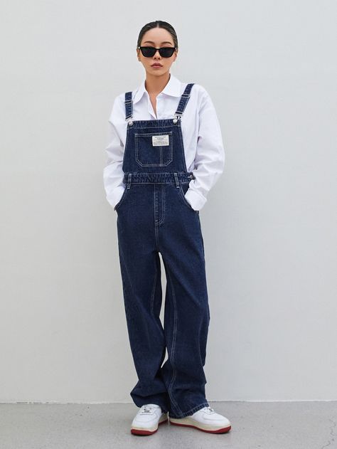 Salopette Outfit, Jean Overall Outfits, Overalls Outfit Aesthetic, Denim Overalls Outfit, Denim Shorts Outfit Summer, Dungaree Outfit, Womens Denim Overalls, Denim Dungaree, Modesty Outfits