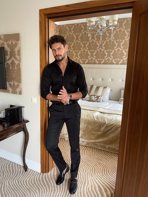 Cocktail Male Outfit, Alpha Male Outfits, All Black Formal Men, Male Dinner Outfit, Black Shirt Outfit Men Party, Party Wear Mens Outfit Night, All Black Dinner Party Outfit, Party Wear For Men Night, Engagement Party Outfit Men