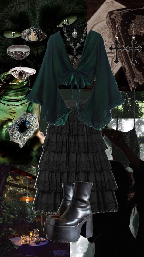 #outfitinspo #witchaesthetic #wimsigoth #vibes #forest #fallfashion #books #vintage #goth Fairy Goth Outfit, Goth Fits, Goth Outfit Ideas, Oh My Goddess, Books Vintage, Vintage Goth, Witch Outfit, Funky Outfits, Whimsical Fashion