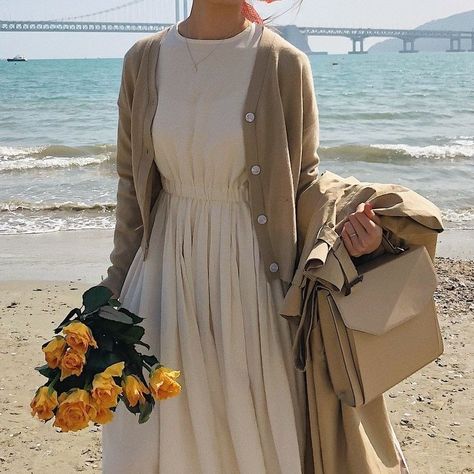 Siluete Umane, Dresses Spring, Mode Chic, Dresses Outfits, Modest Clothing, Mode Hijab, Mode Inspo, Refashion Clothes, Dresses Summer