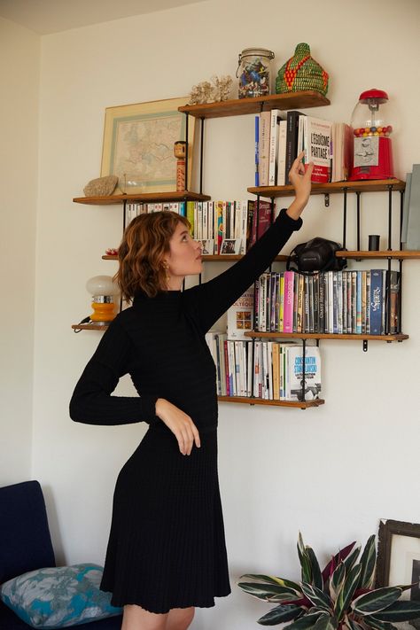 Léa Bonneau, Inside The Wardrobe, Parisienne Style, Style Parisienne, Vintage Medallion, Apartment Architecture, Paris Mode, Watch This Space, French Chic