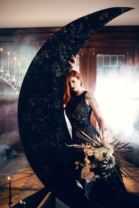 Gallery - Dark & Moody Lunar Wedding Inspiration Gothic Wedding Alter Ideas, Moody Wedding Arch Ideas, Whismgothic Wedding, Eternally Yours Wedding, Lunar Wedding, Dark Moody Wedding, Haunted Wedding, Dark And Moody Wedding, Witchy Wedding