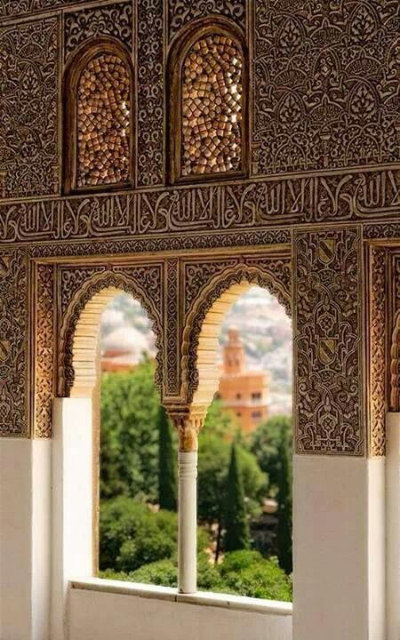 Moorish Spain, Moorish Architecture, Alhambra Palace, Alhambra Granada, Royal Palaces, Al Andalus, Granada Spain, Islamic Design, Spain And Portugal