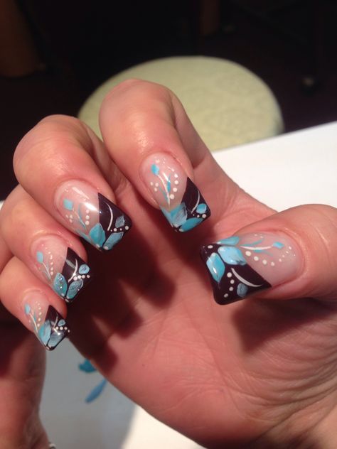 Acrylic paint, teal and brown flowers. Nails Brown And Blue, 2000 Flower Nails, Aqua And Brown Nails, Blue 2000s Nails, Brown Turquoise Nails, Teal Flower Nails, Cute Blue Acrylic Nail Ideas, Brown And Aqua, Turquoise And Brown Nails