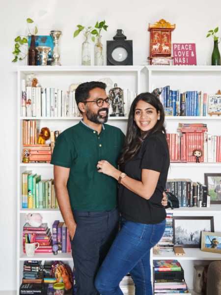 Joseph Radhik and Devika Narain’s cheery Mumbai apartment has a feeling of homecoming | Beautiful Homes Ideal House Design, Small Home Interior Design Indian, Indian Apartment Interiors, Joseph Radhik, Devika Narain, Indian Apartment, Mumbai Apartment, Psychological Hacks, Celebrity Wedding Photos