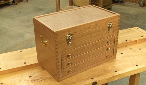 Wood Tool Chest Plans, Wooden Tool Chest, Wood Tool Chest, Chest Woodworking Plans, Wood Tool Box, Kitchen Ikea, Woodworking Logo, Wood Crafting Tools, Woodworking Box