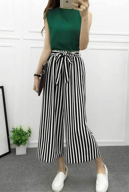 Square Pants Outfit Casual, Wide Pants Outfit, Wide Leg Trousers Outfit, High Waisted Pants Outfit, Wide Leg Pants Outfit, Wide Leg Pants Outfits, Leg Pants Outfit, High Waisted Wide Leg Pants, Pants Outfit Casual