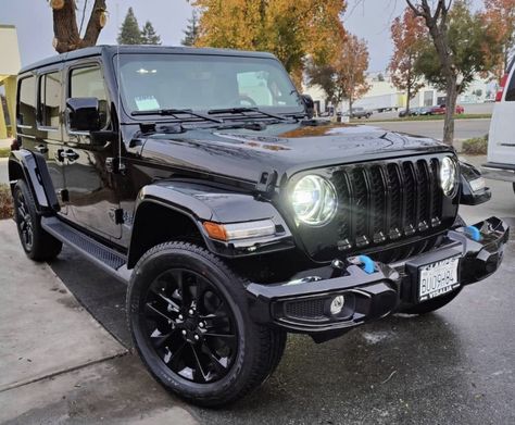 Black Jeep Wrangler High Altitude, Jeep Wrangler Sahara 2023, Car Alloys, All Black Jeep, Black Jeep Wrangler Unlimited, Black Jeep Wrangler, Jeep Sahara, White Jeep, 2023 Goals