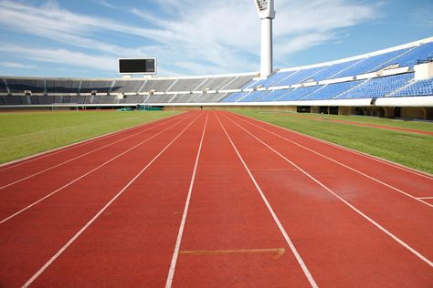 Running Field, Leg Exercise, Distance Running, 800m, Running Track, Sports Stadium, Endurance Training, Weight Training Workouts, Track Workout