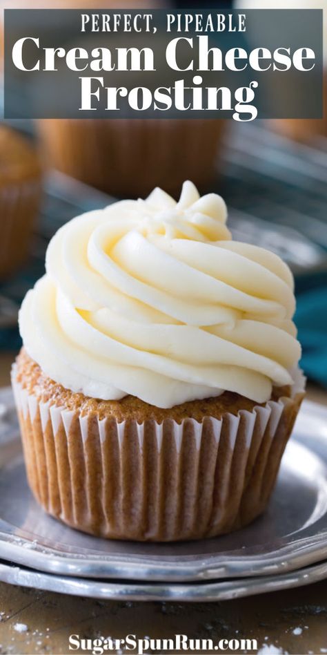 Best Cream Cheese Frosting Recipe, Carrot Cake Frosting, Best Cream Cheese Frosting, Easy Icing, Cake Red Velvet, Whipped Cream Cheese Frosting, Cheese Frosting Recipe, Frosting Recipes Easy, Cream Cheese Buttercream