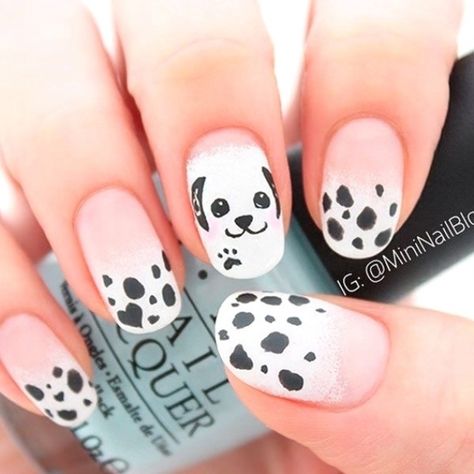 Dog Nail Art, Black And White Nail Art, Kids Nail Designs, Girls Nail Designs, Nail Art For Kids, Yellow Nail, Animal Nail Art, White Nail Art, Animal Nails