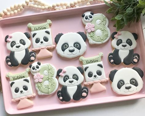 Lorraine P (@munrocookieco) • Instagram photos and videos Koala Cookies Decorated, Panda Cookies Decorated, Panda Cookies, Cookie Glaze, Panda Birthday, Panda Party, Decorating Cookies, Bear Cookies