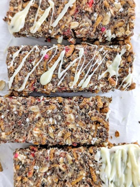 Fiber Bars Recipe, High Protein Snack Recipes, Protein Snacks Recipes, Bagel Bar, Fiber Snacks, Healthy Protein Bars, Protein Cereal, Fudge Flavors, Protein Bars Homemade