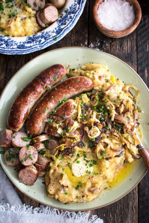 Irish Bangers, Bangers And Mash Recipe, The Original Dish, Irish Dishes, British Dishes, Mash Recipe, Bangers And Mash, Irish Recipes, Pork Roast