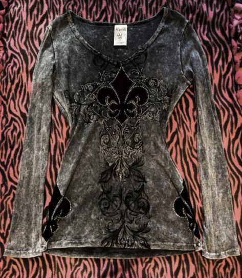 Affliction Clothing Women, Sinful Clothing, Affliction Clothing, 2000s Fashion Outfits, Y2k Clothes, Baggy Pants, Swaggy Outfits, Really Cute Outfits, 2000s Fashion