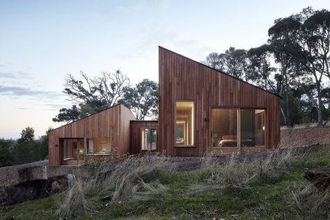 Modern Wood House, Clad Home, Australian Architecture, Timber House, Hus Inspiration, Style At Home, Residential Architecture, House In The Woods, Home Fashion