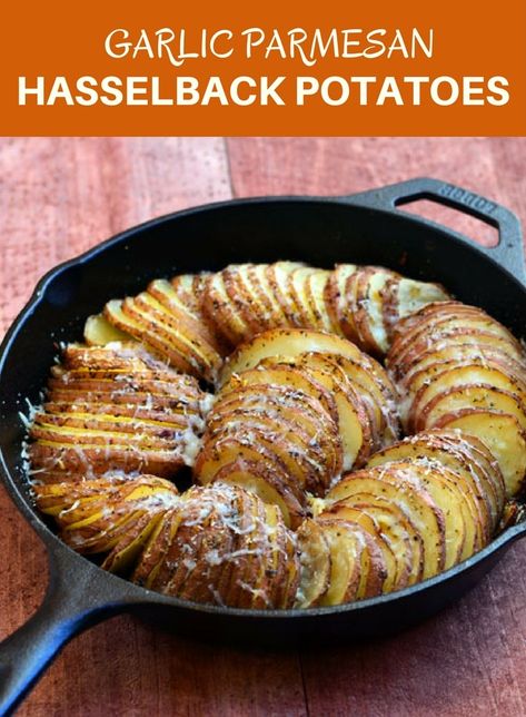 Hasselback Potatoes with Parmesan and Roasted Garlic are your next favorite side dish! With meaty potatoes and loads of garlic and Parmesan flavor, they're sure to be a dinner hit! Roasted Garlic Recipe, Cast Iron Skillet Cooking, Pasta Vegetariana, Iron Skillet Recipes, Hasselback Potatoes, Skillet Recipes, Dutch Oven Cooking, Cast Iron Skillet Recipes, Idee Pasto