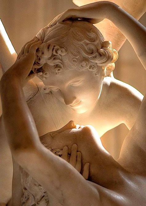 Eros And Psyche, Famous Sculptures, Antonio Canova, Art Periods, Cupid And Psyche, Louvre Paris, Foto Art, Realistic Art, Aphrodite