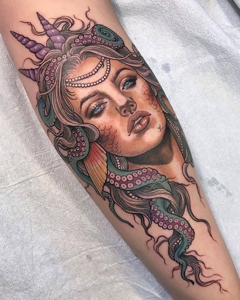 LOVEEEE this amazing tattoo by @scragpie  PS; Come to AttitudeFest and see some real life mermaids! ‍♀️ Pirate Mermaid Tattoo, Siren Tattoo, Mermaid Tattoo Designs, Real Life Mermaids, Medusa Tattoo Design, Samantha Smith, Sea Tattoo, Inspiration Tattoos, Medusa Tattoo