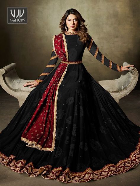 Black Anarkali, Velvet Dupatta, Maroon Colour, Designer Anarkali Dresses, Gown Party Wear, Pakistani Fashion Party Wear, Designer Anarkali, Mode Abaya, Indian Gowns