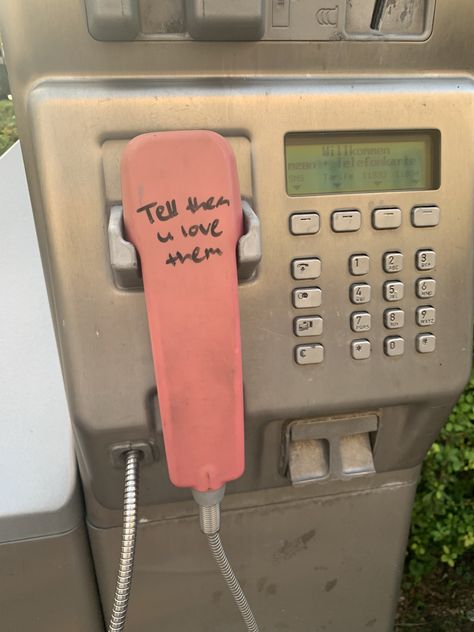 80s Phone Aesthetic, Talking On The Phone Aesthetic, Landline Phone Aesthetic, 80s Phone, Beauty Without Makeup, Moodboard Fashion, Building Aesthetic, Cup Phones, Rotary Phone