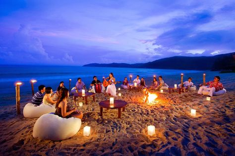 goa Adult Birthday Party Themes, Top Honeymoon Destinations, Bonfire Party, Celebrate Birthday, Themes Ideas, Honeymoon Places, Beach Bonfire, Costa Rica Vacation, Beach Themed Party