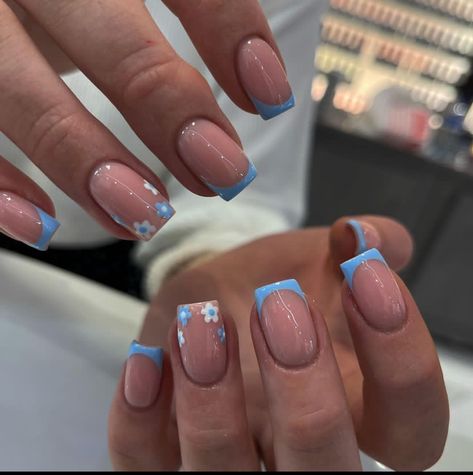 Acrylic Nails Ideas, Pink Tip Nails, Holiday Acrylic Nails, Milky Nails, Summer Nail Designs, Blue Acrylic Nails, Ombre Acrylic Nails, Simple Gel Nails, Girly Acrylic Nails