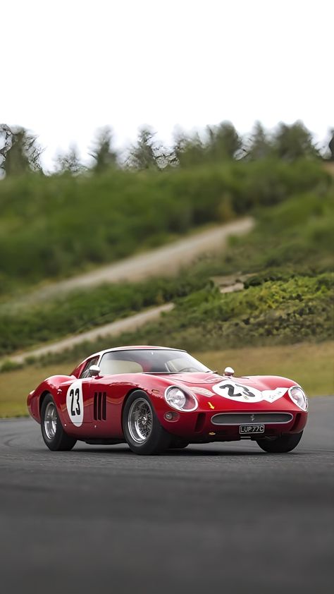 60s Cars, Ferrari 250 Gto, Mustang Cobra, Ferrari 250, Classic Sports Cars, Ferrari Car, Automotive Art, Car Photography, Sports Cars Luxury