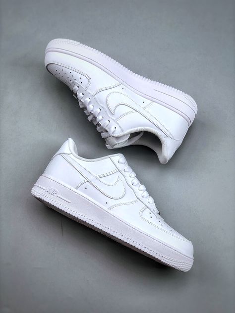 Nike Air Force 1 Low White, All White Air Forces, Tenis Air Force, White Air Force Ones, Nike Air Force 1 White, Air Force 1 White, Nike Clothes Mens, All White Sneakers, Shoes Fashion Photography