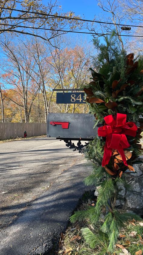 A Luxury Greenery Company (@graciousgarlands) | Instagram profile Christmas Mailbox Decorations Outdoor, Mailbox Installation, Christmas Mailbox Decorations, Custom Mailbox, Christmas Mailbox, Diy Mailbox, Mailbox Bow, Custom Mailboxes, Porch Flowers