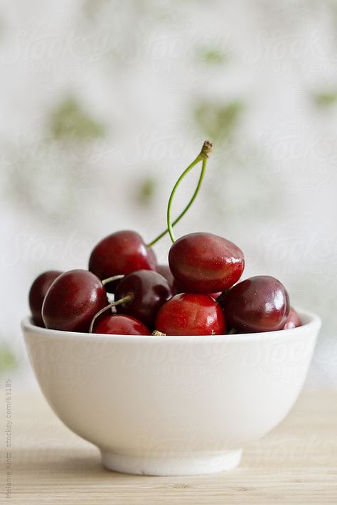 Cherries by Mellimage - Melanie Kintz | Stocksy United Food Photography Vegetables, Cherry Delight, Cherry Bowl, Cherries Jubilee, Fruit Wallpaper, Still Life Fruit, White Bowl, Sweet Cherries, White Bowls