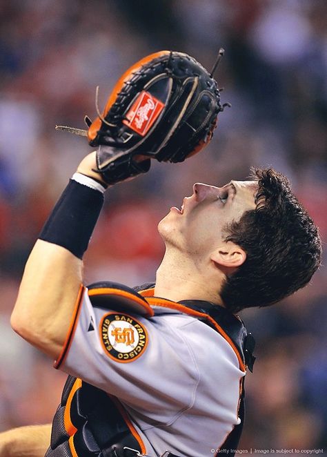 Buster Posey Sports Poses, Buster Posey, Mlb Players, Sf Giants, Athletic Men, National League, San Francisco Giants, Baseball Players, San Francisco 49ers