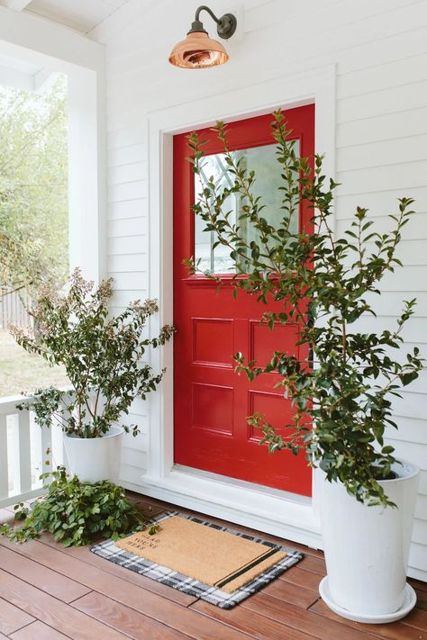 Our Front Door Reveal - On Choosing The Right Color + What It Did To My Psyche AND Our Curb Appeal - Emily Henderson | red front door, rad farmhouse door Entryway Paint, Entryway Paint Colors, Exterior Door Colors, Exterior Shades, Red Front Door, Front Door Paint Colors, Door Paint Colors, Yellow Doors, Painted Front Doors