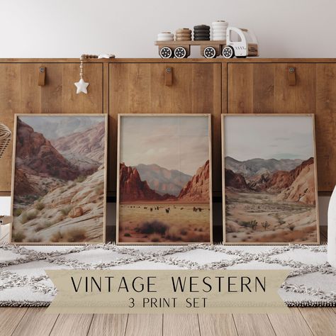 Mid Century Western Bedroom, Western Room Inspo Modern, Western Modern Nursery, Western Chic House, Eclectic Western Living Room, Vintage Western Decor Bohemian, Funky Western Art, Western Room Theme, Retro Cowgirl Aesthetic Room