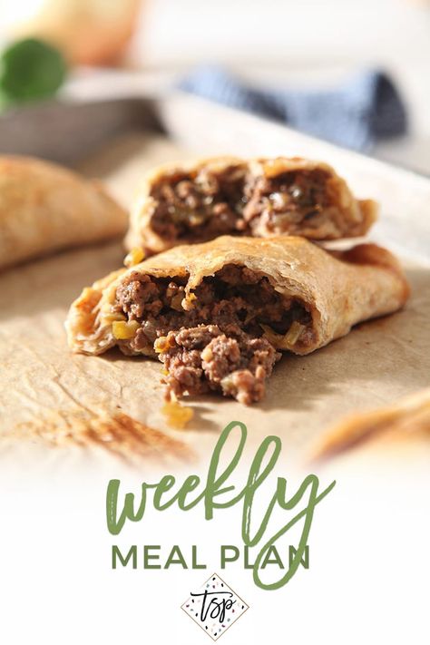 Need food inspiration for next week's menu? Look no farther than the Dinner Divas weekly meal plan, which includes FIVE dinners and two desserts. #mealplan #speckledpalate Meat Hand Pies Ground Beef, Meat Hand Pies, Minced Beef Pie, Beef Pie Recipe, Meal Plan Week, Meat Pie Recipe, Meal Planning Menus, Beef Pies, Meat Pies