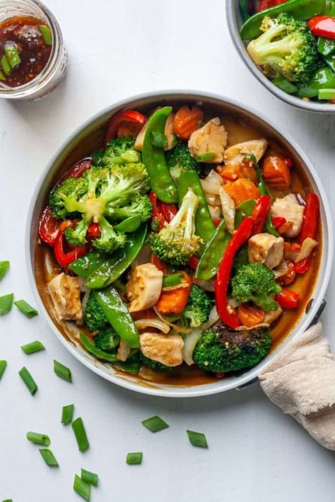 Paleo Chicken Stir Fry, Teriyaki Stir Fry Sauce, Paleo Stir Fry, Sausage Stir Fry, Keto Favorites, Organically Addison, Teriyaki Stir Fry, Whole30 Chicken, Stir Fry Ingredients