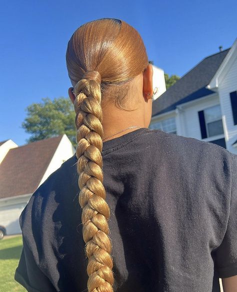 Blonde Braid Ponytail, Blonde Jumbo Braids, Blonde Ponytail Black Women, Brown Braided Ponytail, Blonde Braided Ponytail, Sleek Low Ponytail, Knotted Bun, Ponytail Braided, Ponytail Hairstyle Ideas