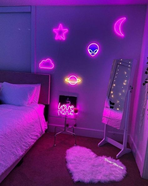 Baddie Bedroom Ideas, Neon Bedroom, Neon Room, Small Bedroom Decor, Christmas Bedroom, Purple Walls, Cute Bedroom Decor, Dream Room Inspiration, Room Makeover Bedroom