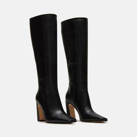 Black Boots High Heels, Sleek Boots, Leather Winter Boots, Timeless Boots, Flamboyant Natural, Black Leather Knee High Boots, Elite Fashion, Black High Boots, Stylish Heels