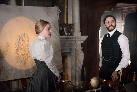 "The Alienist" returns, but strains against its beautiful but oh-so-serious corsetry Alienist Aesthetic, The Alienist, Daniel Bruhl, Daniel Brühl, Ripper Street, Jason Segel, Dakota Fanning, Image Archive, Dorian Gray