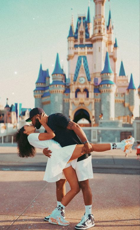 Walt Disney World couple pose in front of Disney Cinderella Castle Couple Pictures At Disney, Engagement Photos At Disney World, Disney Wedding Pictures, Disney Couples Photoshoot, Disney Photopass Poses, Couple Pics At Disney World, Disney Couple Goals, Couple Poses Disneyland, Disney Aesthetic Couple