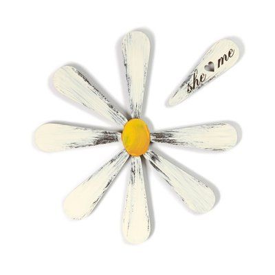 Letter2Word She Loves Me Daisy Wall Décor Ceiling Fan Crafts, Fan Blade Art, Daisy Wall Art, Daisy Wall, She Loves Me, Old Fan, Ceiling Fan Blades, Daisy Painting, 3d Wall Decor