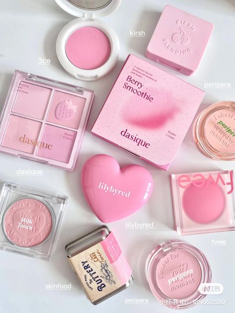 korean makeup blush Cute Makeup Aesthetic Products, Pink Packaging Makeup, Pink Korean Makeup Products, Pink Make Up Products Aesthetic, Makeup Blush Products, Korean Makeup Products Blush, Cute Makeup Products Packaging, Kbeauty Korean Makeup Aesthetic, Korean Blush Products