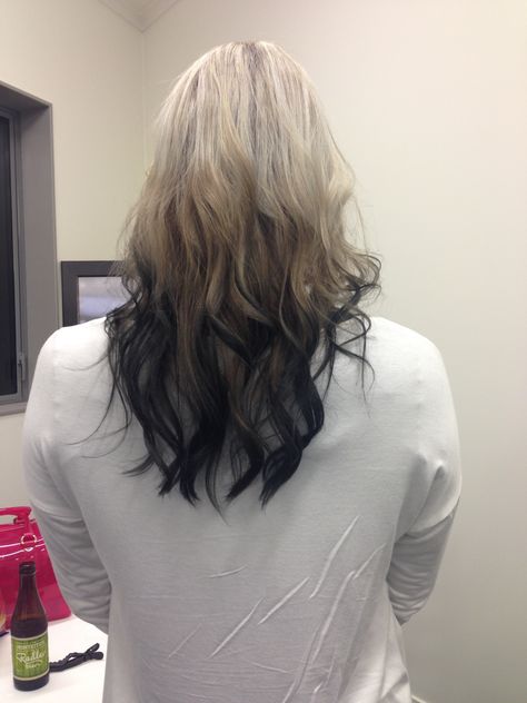 Reverse Ombre' blonde to black Blonde To Black Ombre, Blonde To Black, White Ombre Hair, Reverse Ombre Hair, Black Hair Ombre, Reverse Ombre, Ombre Hair Blonde, Hair Color Streaks, Dirty Blonde Hair