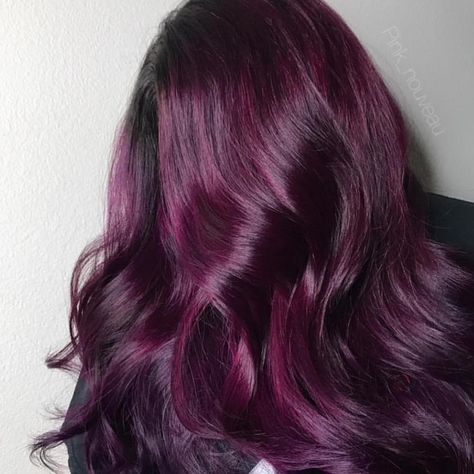 Grape Hair, Dark Violet Hair, Violet Vibes, Red Hair Outfits, Color Uva, Violet Hair Colors, Hair Men Style, Violet Hair, Long Hair Color