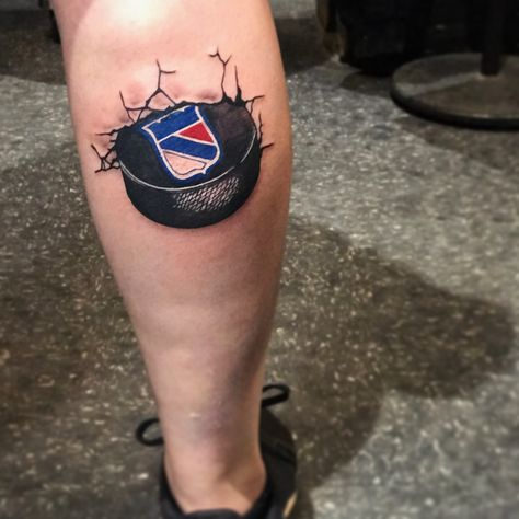 New York Rangers puck tattoo #NYR #Rangers #NewYorkRangers #puck #hockeypuck #hockey #hockeytattoo #rangers Hockey Puck Tattoo, New York Rangers Tattoo, Rangers Tattoo, Bro Tattoos, Phoenix Tattoo Sleeve, Hockey Tattoo, Hockey Helmet, Phoenix Tattoo, Hockey Puck