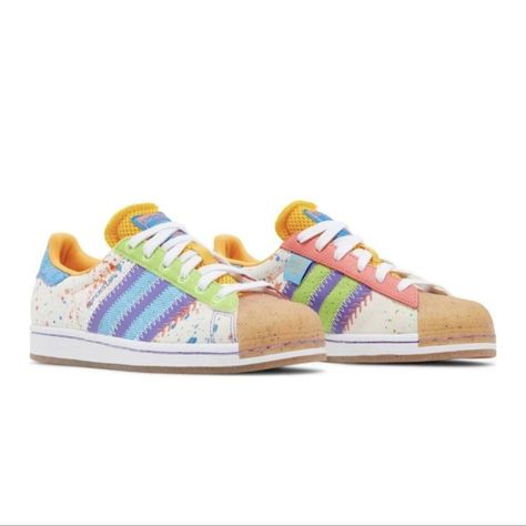 Brand New Never Been Worn! In Perfect Condition Super Limited Edition Paint Splattered Design Doesn’t Come With The Box Comes From A Smoke & Pet Free Home Painting Shoes, Woman Sneakers, Colorful Sneakers, Funky Shoes, Colorful Shoes, Shoes Adidas, Pink Shoes, Painted Shoes, Dream Shoes