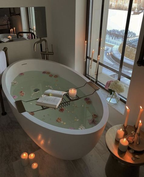 Bath Tub Aesthetic, Bathtub Aesthetic, Big Bathtub, Aesthetic Bath, Bath Aesthetic, Big Baths, Spa Like Bathroom, Bathroom Inspo, Dream Apartment